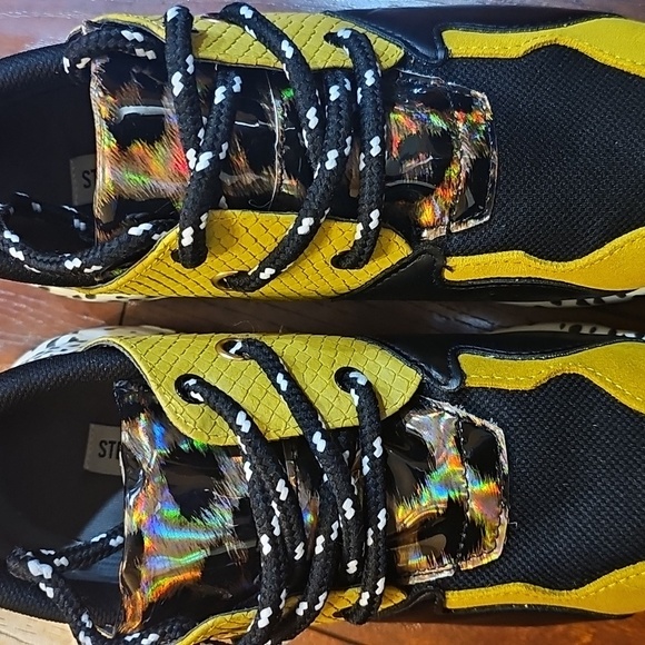Steve Madden Womens Cliff Trainer - Yellow / Multi, Size 8.5 W, 7M - Picture 6 of 6